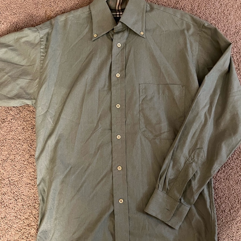 New without tag. Burberry shirt